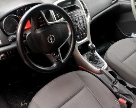 Синий Опель Астра, объемом двигателя 1.4 л и пробегом 290 тыс. км за 5900 $, фото 6 на Automoto.ua