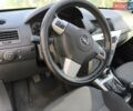 Синий Опель Астра, объемом двигателя 1.7 л и пробегом 270 тыс. км за 6400 $, фото 5 на Automoto.ua