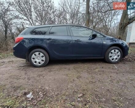 Синий Опель Астра, объемом двигателя 1.69 л и пробегом 287 тыс. км за 7500 $, фото 14 на Automoto.ua