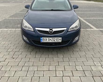 Синий Опель Астра, объемом двигателя 2 л и пробегом 258 тыс. км за 7500 $, фото 1 на Automoto.ua