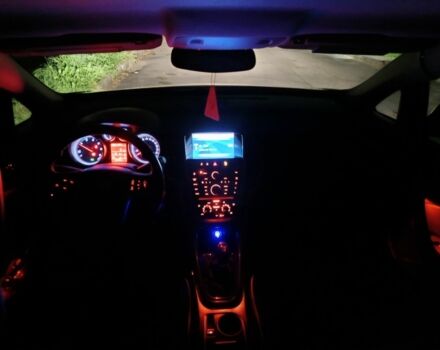 Опель Астра 2012 в Бориславе на Automoto.ua Синий Опель Астра, объемом двигателя 1.7 л и пробегом 243 тыс. км за 7990 $, фото 6 на Automoto.ua