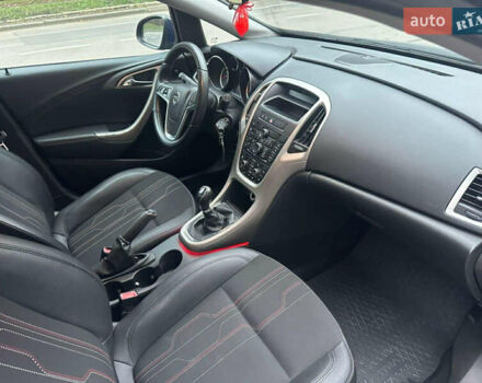Синій Опель Астра, об'ємом двигуна 2 л та пробігом 274 тис. км за 7900 $, фото 9 на Automoto.ua