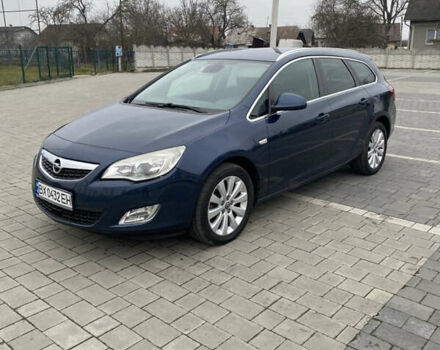 Синий Опель Астра, объемом двигателя 2 л и пробегом 258 тыс. км за 7500 $, фото 2 на Automoto.ua