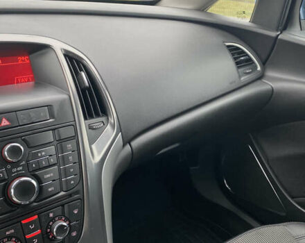 Синий Опель Астра, объемом двигателя 2 л и пробегом 258 тыс. км за 7500 $, фото 32 на Automoto.ua