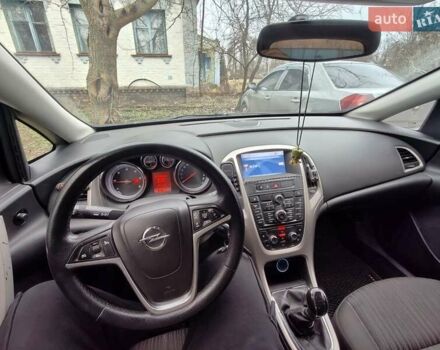 Синий Опель Астра, объемом двигателя 1.69 л и пробегом 287 тыс. км за 7500 $, фото 9 на Automoto.ua