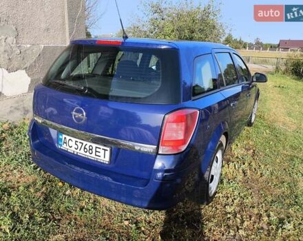 Синий Опель Астра, объемом двигателя 1.7 л и пробегом 270 тыс. км за 6400 $, фото 3 на Automoto.ua