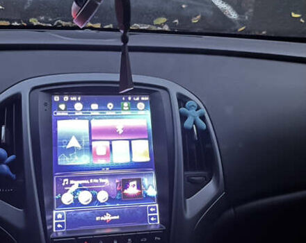 Синий Опель Астра, объемом двигателя 1.69 л и пробегом 250 тыс. км за 7500 $, фото 3 на Automoto.ua