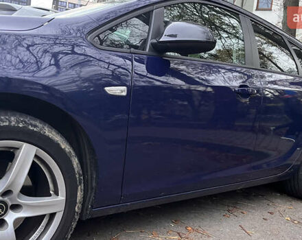 Синий Опель Астра, объемом двигателя 1.69 л и пробегом 250 тыс. км за 7500 $, фото 7 на Automoto.ua