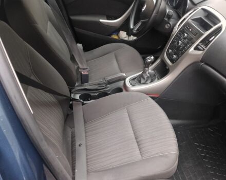 Синий Опель Астра, объемом двигателя 1.4 л и пробегом 290 тыс. км за 5900 $, фото 7 на Automoto.ua