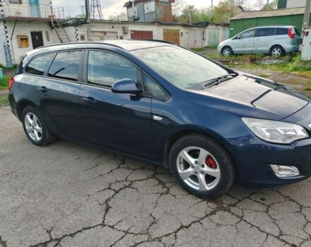 Синий Опель Астра, объемом двигателя 1.4 л и пробегом 260 тыс. км за 5500 $, фото 10 на Automoto.ua