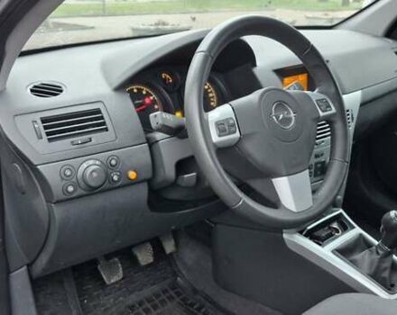 Синій Опель Астра, об'ємом двигуна 1.4 л та пробігом 30 тис. км за 7500 $, фото 9 на Automoto.ua