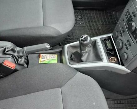 Синій Опель Астра, об'ємом двигуна 1.4 л та пробігом 30 тис. км за 7500 $, фото 2 на Automoto.ua