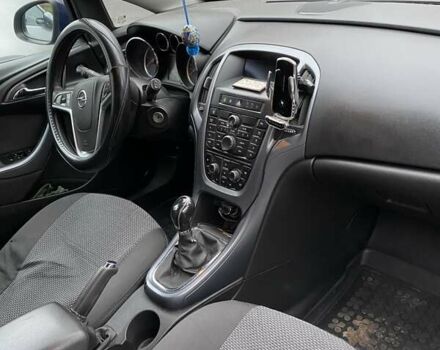 Синий Опель Астра, объемом двигателя 1.25 л и пробегом 177 тыс. км за 6800 $, фото 9 на Automoto.ua