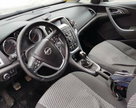 Опель Астра 2013 в Дрогобыче на Automoto.ua Синий Опель Астра, объемом двигателя 1.7 л и пробегом 207 тыс. км за 6899 $, фото 22 на Automoto.ua