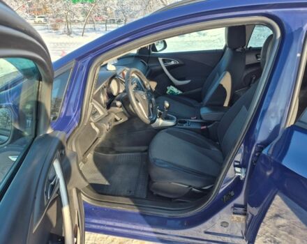 Синій Опель Астра, об'ємом двигуна 1.3 л та пробігом 185 тис. км за 8800 $, фото 4 на Automoto.ua