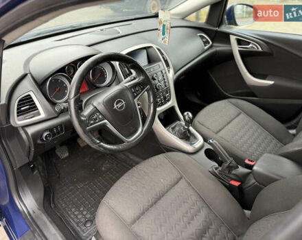 Синий Опель Астра, объемом двигателя 1.7 л и пробегом 230 тыс. км за 7999 $, фото 15 на Automoto.ua
