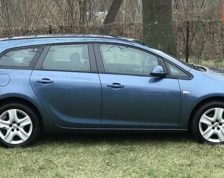 Синий Опель Астра, объемом двигателя 1.7 л и пробегом 289 тыс. км за 7399 $, фото 5 на Automoto.ua