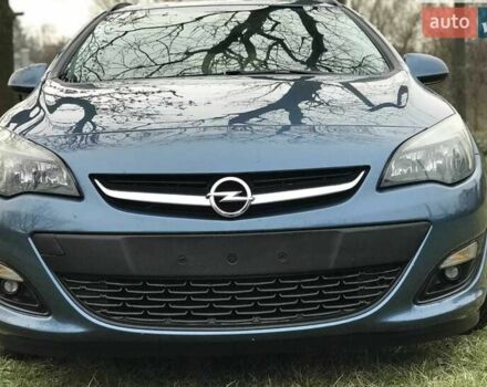 Синий Опель Астра, объемом двигателя 1.7 л и пробегом 289 тыс. км за 7399 $, фото 4 на Automoto.ua
