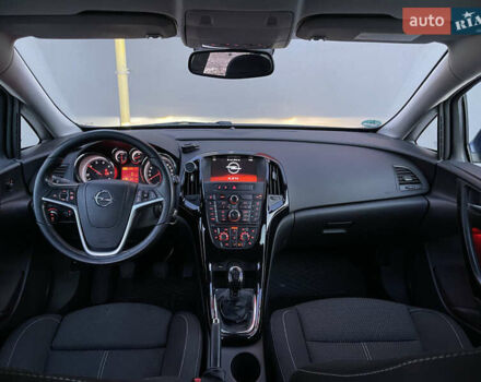 Синий Опель Астра, объемом двигателя 1.6 л и пробегом 193 тыс. км за 8500 $, фото 12 на Automoto.ua