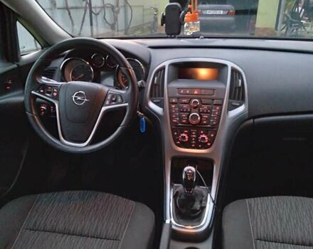 Синий Опель Астра, объемом двигателя 1.6 л и пробегом 219 тыс. км за 8500 $, фото 15 на Automoto.ua