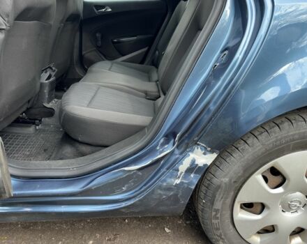 Опель Астра 2015 в Львове на Automoto.ua Синий Опель Астра, объемом двигателя 1.6 л и пробегом 256 тыс. км за 4300 $, фото 11 на Automoto.ua