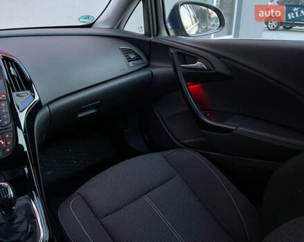 Синий Опель Астра, объемом двигателя 1.6 л и пробегом 193 тыс. км за 8500 $, фото 17 на Automoto.ua