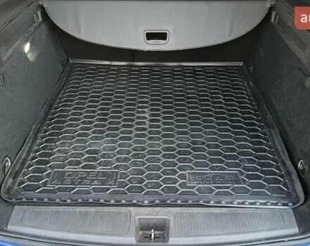 Опель Астра 2020 в Ровно на Automoto.ua Синий Опель Астра, объемом двигателя 1.5 л и пробегом 194 тыс. км за 13200 $, фото 22 на Automoto.ua