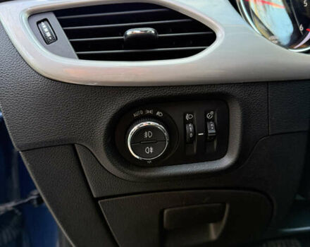 Синий Опель Астра, объемом двигателя 1.5 л и пробегом 157 тыс. км за 12900 $, фото 33 на Automoto.ua