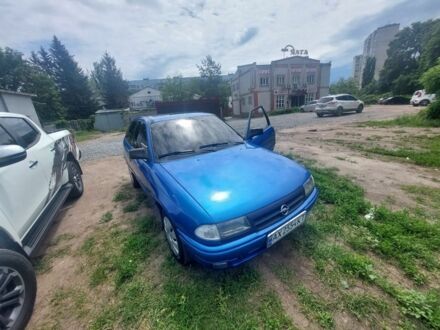 Синій Опель Астра, об'ємом двигуна 1.6 л та пробігом 325 тис. км за 1899 $, фото 1 на Automoto.ua