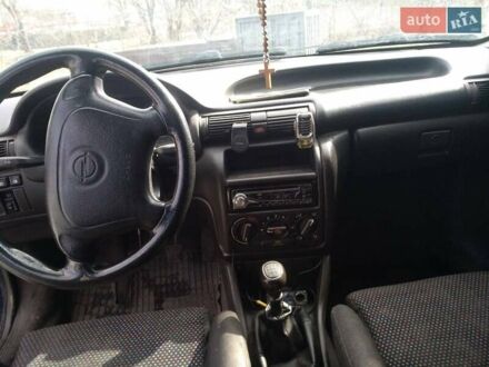 Опель Астра 1994 в Червонограде на Automoto.ua Синий Опель Астра, объемом двигателя 1.6 л и пробегом 200 тыс. км за 2000 $, фото 1 на Automoto.ua
