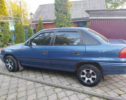 Синій Опель Астра, об'ємом двигуна 1.7 л та пробігом 278 тис. км за 1700 $, фото 1 на Automoto.ua