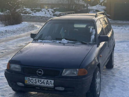 Синій Опель Астра, об'ємом двигуна 1.6 л та пробігом 300 тис. км за 1000 $, фото 1 на Automoto.ua