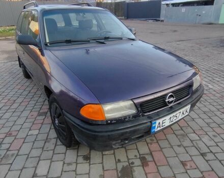 Синий Опель Астра, объемом двигателя 1.7 л и пробегом 308 тыс. км за 2150 $, фото 1 на Automoto.ua