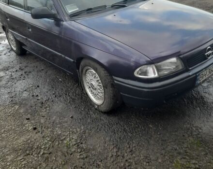 Синій Опель Астра, об'ємом двигуна 1.6 л та пробігом 240 тис. км за 2247 $, фото 1 на Automoto.ua