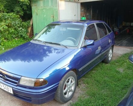 Синий Опель Астра, объемом двигателя 0 л и пробегом 170 тыс. км за 1550 $, фото 1 на Automoto.ua