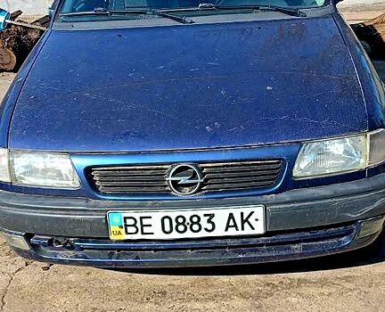 Синий Опель Астра, объемом двигателя 1.6 л и пробегом 0 тыс. км за 2100 $, фото 1 на Automoto.ua