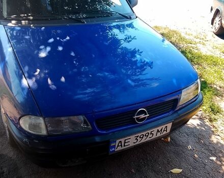 Синій Опель Астра, об'ємом двигуна 1.6 л та пробігом 84 тис. км за 1200 $, фото 1 на Automoto.ua