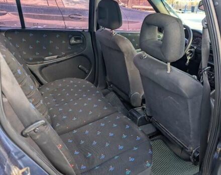 Синий Опель Астра, объемом двигателя 1.6 л и пробегом 300 тыс. км за 1700 $, фото 1 на Automoto.ua