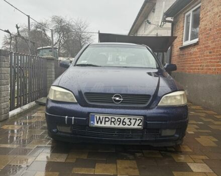 Синий Опель Астра, объемом двигателя 1.6 л и пробегом 270 тыс. км за 500 $, фото 1 на Automoto.ua