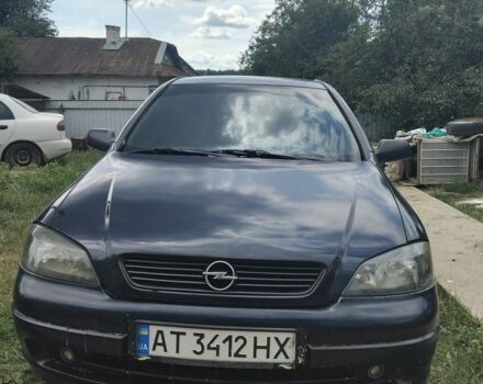 Синій Опель Астра, об'ємом двигуна 2 л та пробігом 300 тис. км за 1800 $, фото 1 на Automoto.ua