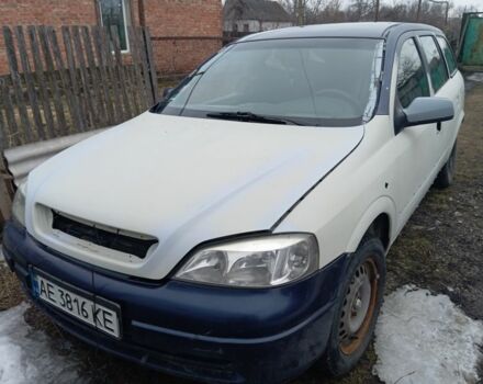 Синий Опель Астра, объемом двигателя 1.6 л и пробегом 400 тыс. км за 1500 $, фото 1 на Automoto.ua