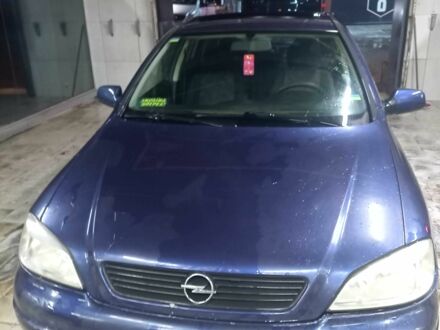 Синий Опель Астра, объемом двигателя 1.8 л и пробегом 266 тыс. км за 1549 $, фото 1 на Automoto.ua