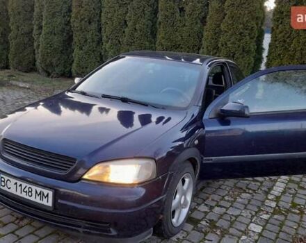 Синий Опель Астра, объемом двигателя 1.6 л и пробегом 375 тыс. км за 2100 $, фото 1 на Automoto.ua