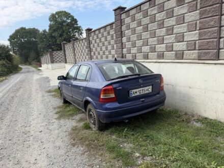 Синій Опель Астра, об'ємом двигуна 1.6 л та пробігом 350 тис. км за 1004 $, фото 1 на Automoto.ua
