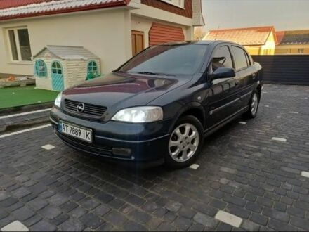 Синий Опель Астра, объемом двигателя 1.6 л и пробегом 200 тыс. км за 2800 $, фото 1 на Automoto.ua