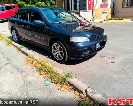 Синий Опель Астра, объемом двигателя 2.2 л и пробегом 290 тыс. км за 2600 $, фото 1 на Automoto.ua