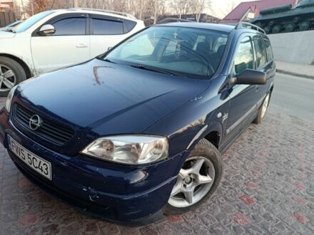 Синий Опель Астра, объемом двигателя 1.7 л и пробегом 281 тыс. км за 2000 $, фото 1 на Automoto.ua