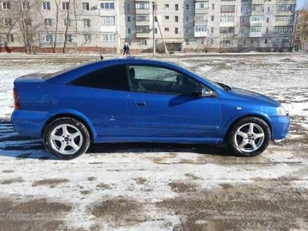 Опель Астра 2002 в Вольногорске на Automoto.ua Синий Опель Астра, объемом двигателя 2.2 л и пробегом 250 тыс. км за 3600 $, фото 1 на Automoto.ua