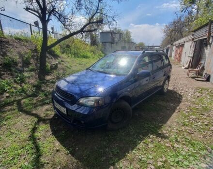 Синий Опель Астра, объемом двигателя 2.2 л и пробегом 300 тыс. км за 4017 $, фото 1 на Automoto.ua