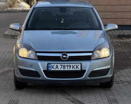 Синий Опель Астра, объемом двигателя 1.8 л и пробегом 263 тыс. км за 5500 $, фото 1 на Automoto.ua